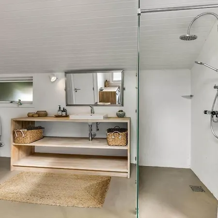 Bv314-blavand-harestien-6 Blåvand